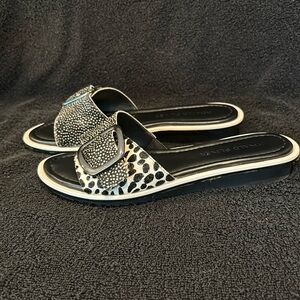 Donald Pliner Sandals